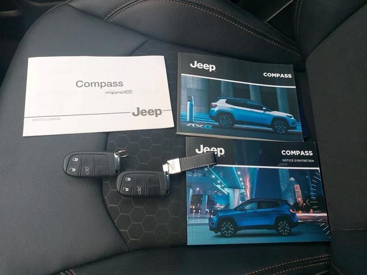 Photo 11 VIN: ZACNJDCW4LPR12801 - 55 JEEP COMPASS 