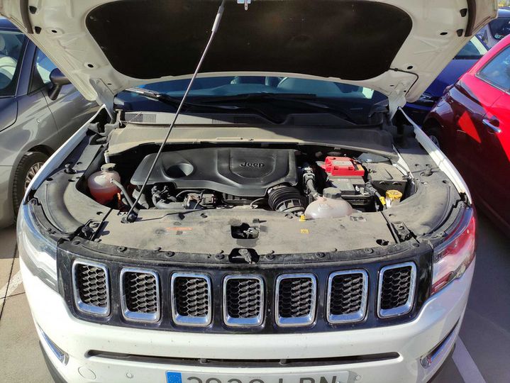 Photo 7 VIN: ZACNJDCW7LPR04000 - JEEP COMPASS 