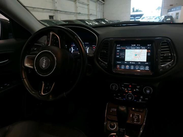 Photo 7 VIN: ZACNJDCW7LPR32587 - 52 JEEP COMPASS 