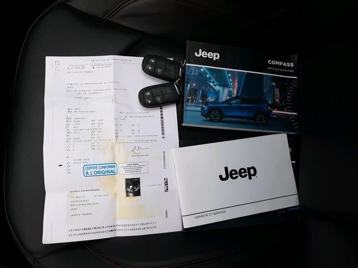 Photo 15 VIN: ZACNJDDW2LPR12925 - 38 JEEP COMPASS 