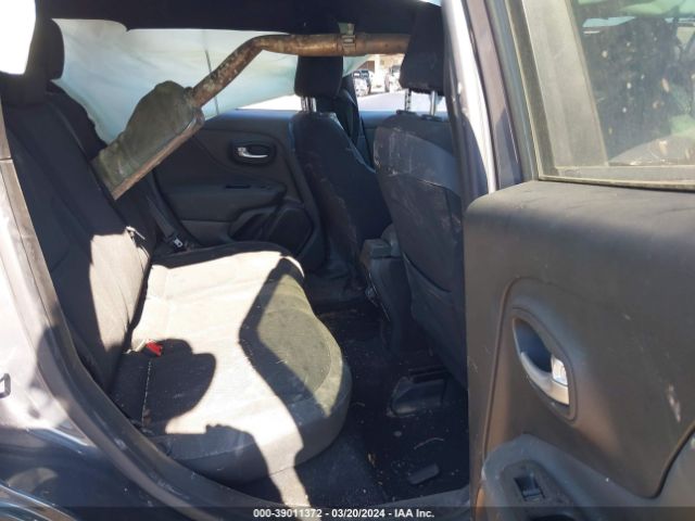 Photo 7 VIN: ZACNJDE14NPN65328 - JEEP RENEGADE 