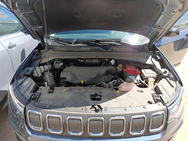 Photo 7 VIN: ZACNJECS2NPR87518 - JEEP COMPASS 