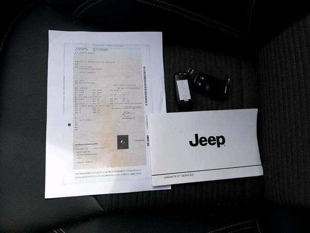 Photo 9 VIN: ZACPJFCW7MPR70956 - 18 JEEP COMPASS 