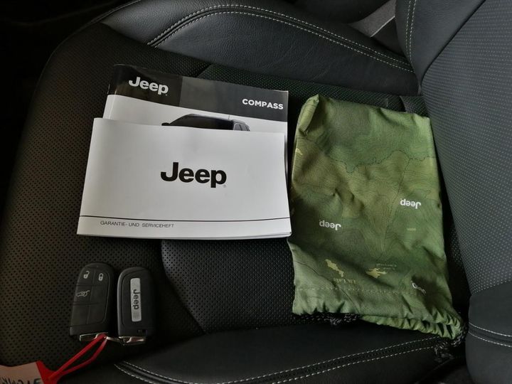 Photo 5 VIN: ZACPJFEW4MPR73763 - JEEP COMPASS 