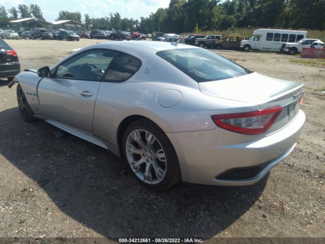 Photo 2 VIN: ZAM45KLA7C0061042 - MASERATI GRANTURISMO 