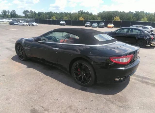 Photo 2 VIN: ZAM45KMA8B0055635 - MASERATI GRANTURISMO CONVERTIBLE 