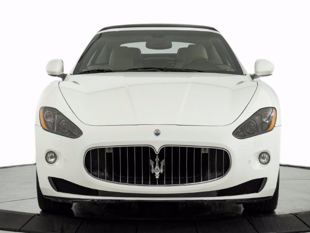 Photo 4 VIN: ZAM45KMA8B0057577 - MASERATI GRANTURISMO CONVERTIBLE 