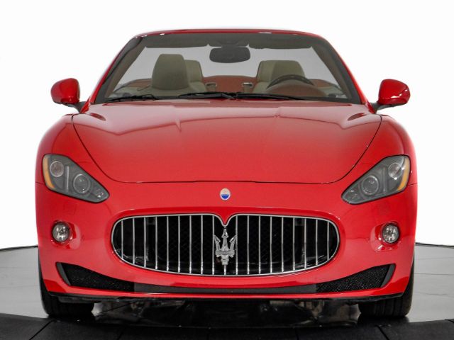 Photo 3 VIN: ZAM45KMA8C0060481 - MASERATI GRANTURISMO CONVERTIBLE 