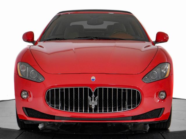 Photo 4 VIN: ZAM45KMA8C0060481 - MASERATI GRANTURISMO CONVERTIBLE 