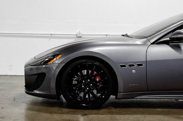 Photo 9 VIN: ZAM45VLA0H0211887 - MASERATI GRANTURISMO 