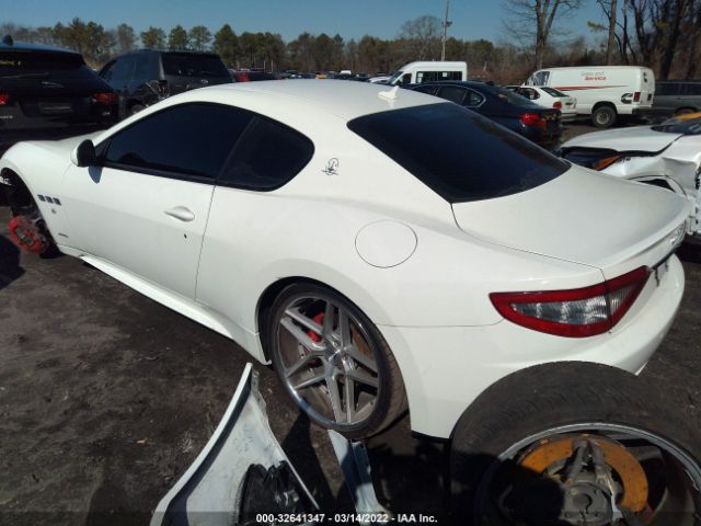 Photo 2 VIN: ZAM45VLA1H0203622 - MASERATI GRANTURISMO 