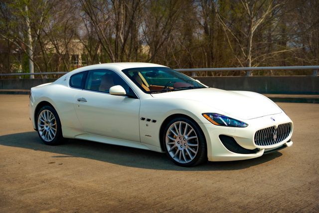 Photo 5 VIN: ZAM45VLA4E0087098 - MASERATI GRANTURISMO 