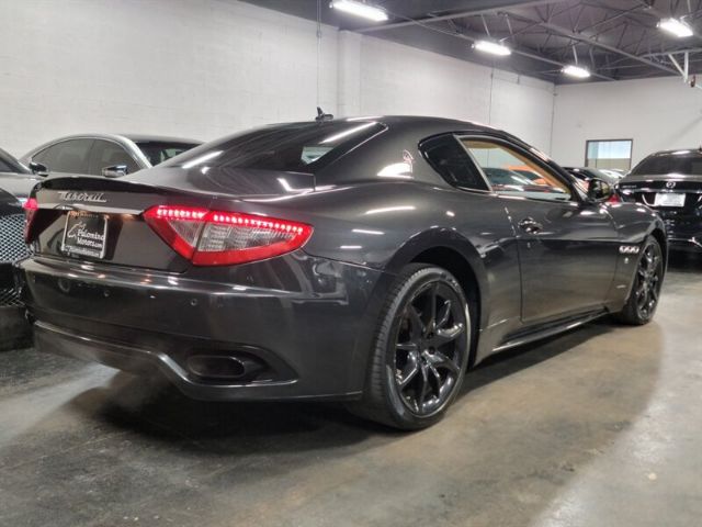 Photo 9 VIN: ZAM45VLA4F0129223 - MASERATI GRANTURISMO 