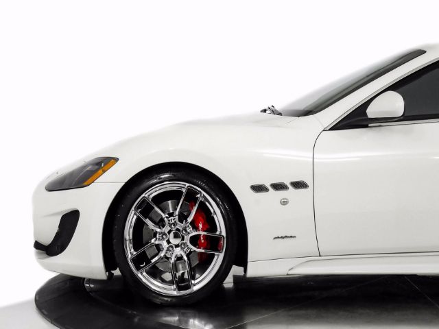 Photo 9 VIN: ZAM45VLA6D0068552 - MASERATI GRANTURISMO 