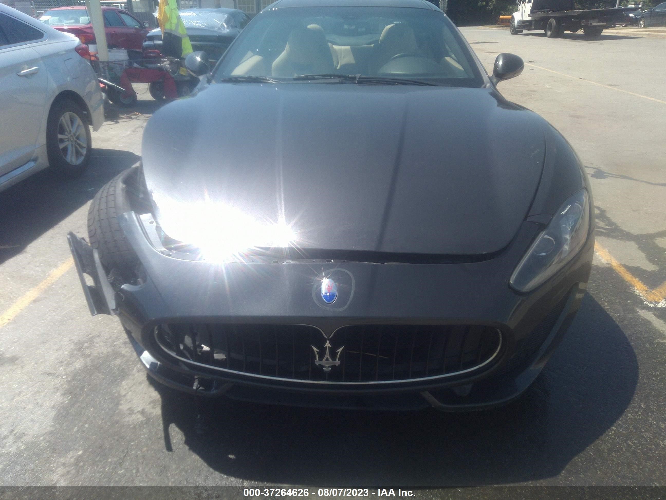 Photo 11 VIN: ZAM45VLA6F0132270 - MASERATI GRANTURISMO 