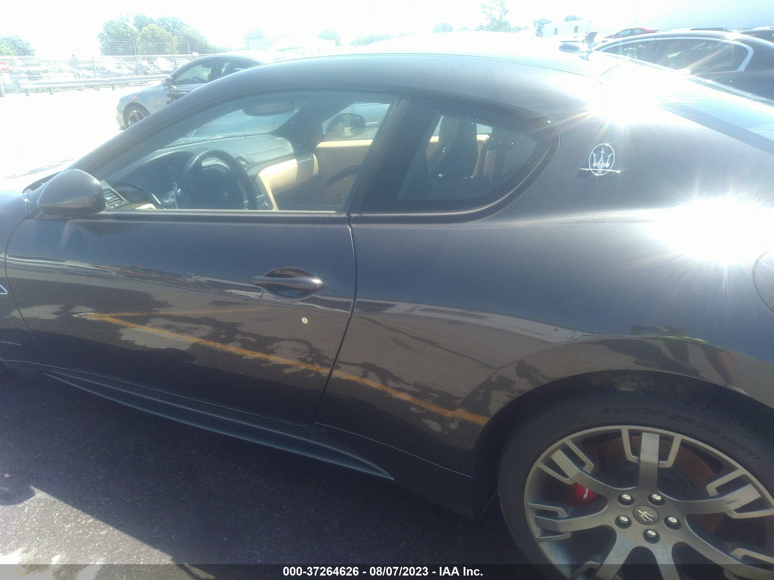 Photo 13 VIN: ZAM45VLA6F0132270 - MASERATI GRANTURISMO 