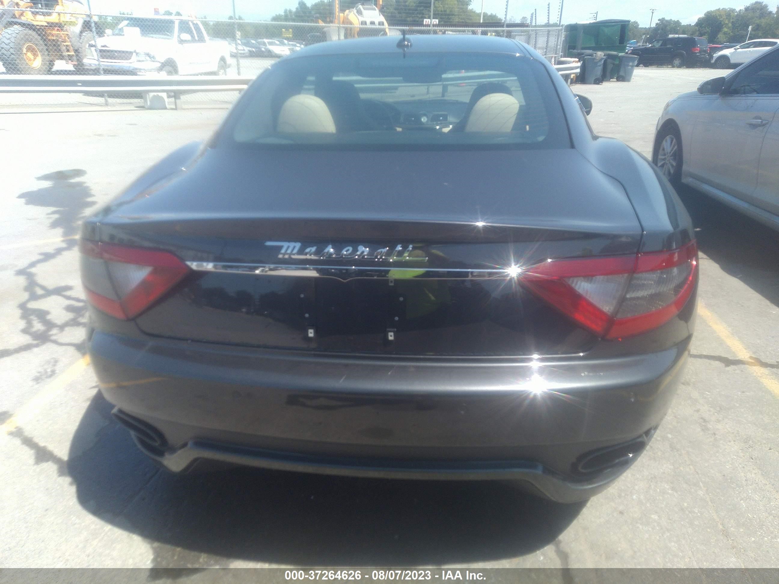 Photo 15 VIN: ZAM45VLA6F0132270 - MASERATI GRANTURISMO 