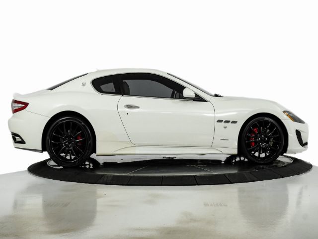 Photo 4 VIN: ZAM45VLA7E0083286 - MASERATI GRANTURISMO 