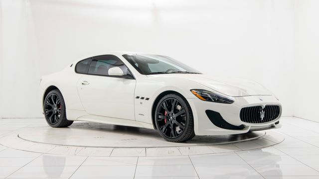 Photo 2 VIN: ZAM45VLA8D0068648 - MASERATI GRANTURISMO 