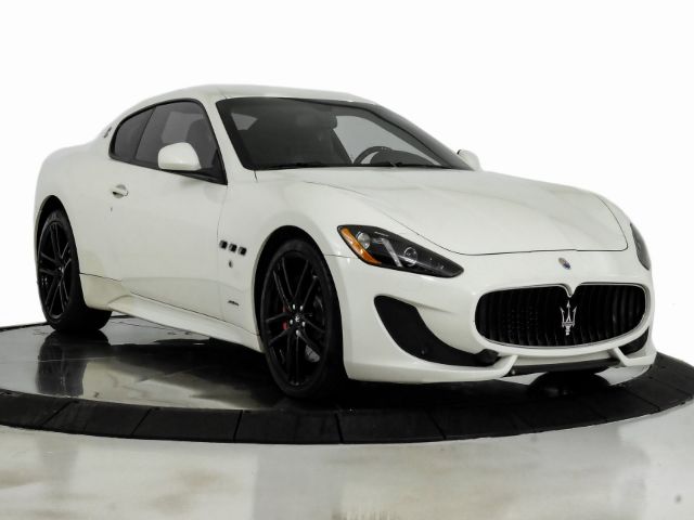 Photo 3 VIN: ZAM45VLA9G0177463 - MASERATI GRANTURISMO 