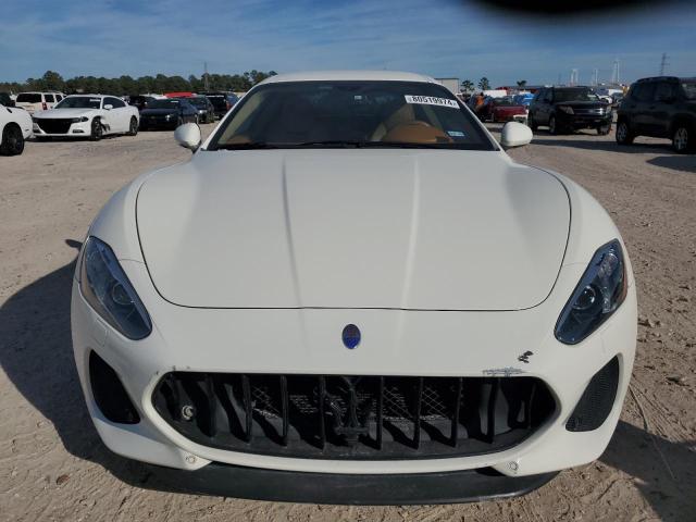 Photo 4 VIN: ZAM45VLA9J0270099 - MASERATI GRANTURISM 