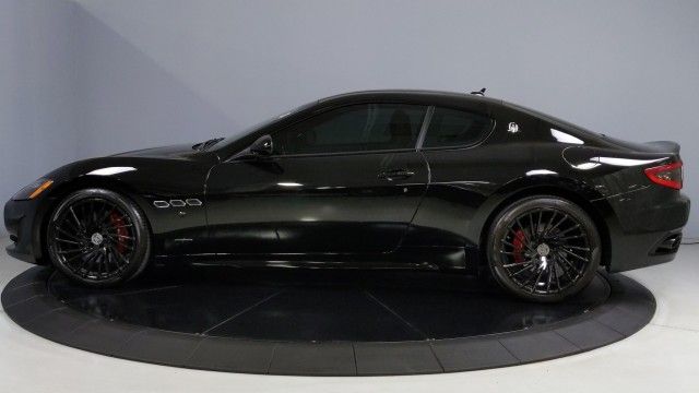 Photo 2 VIN: ZAM45VLAXG0180887 - MASERATI GRANTURISMO 