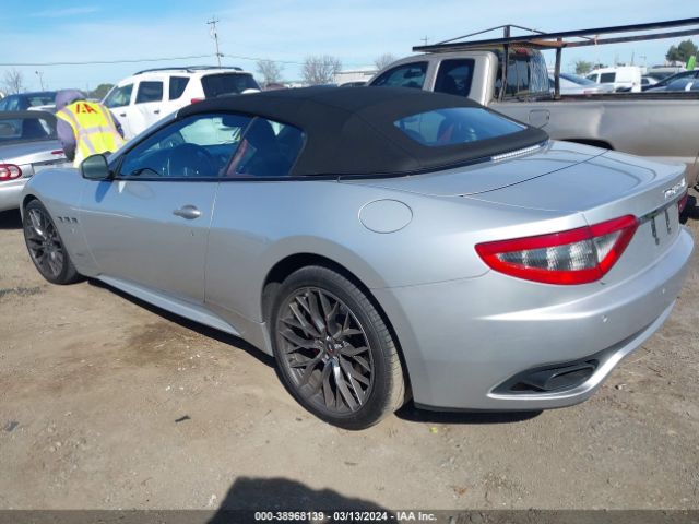 Photo 2 VIN: ZAM45VMA3F0140504 - MASERATI GRANTURISMO 