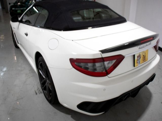 Photo 8 VIN: ZAM45VMA6F0132901 - MASERATI GRANTURISMO CONVERTIBLE 