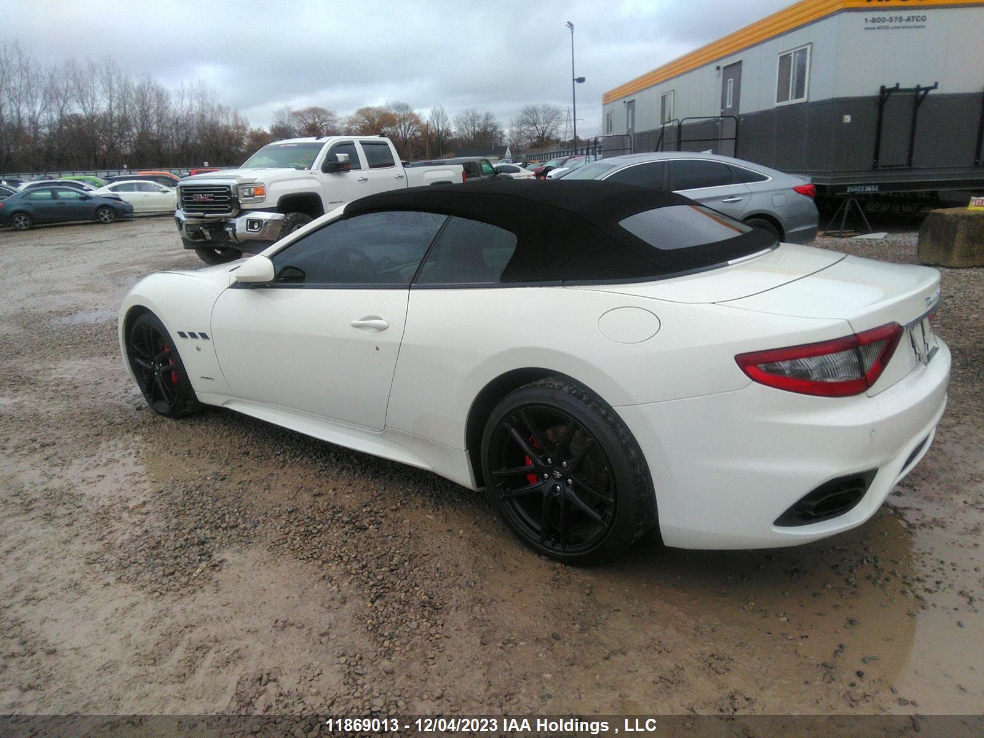 Photo 2 VIN: ZAM45VMA8K0345326 - MASERATI GRANTURISMO 