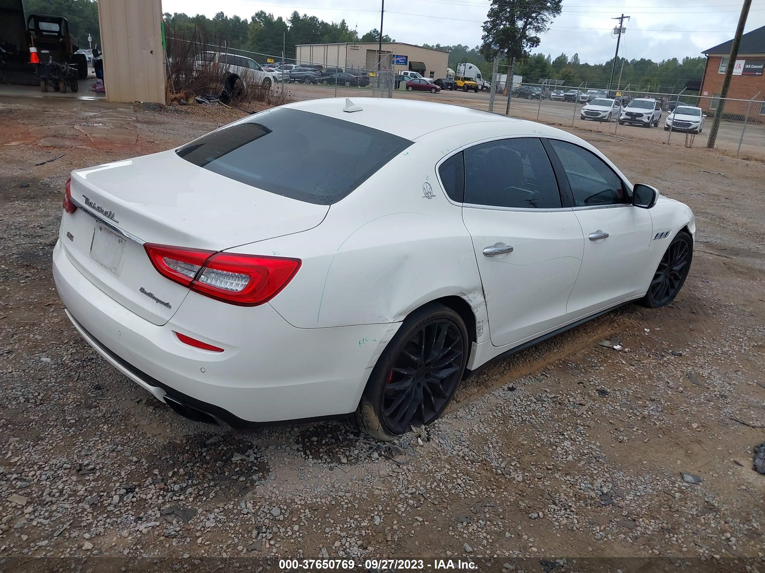 Photo 3 VIN: ZAM56PPA2E1085044 - MASERATI QUATTROPORTE 