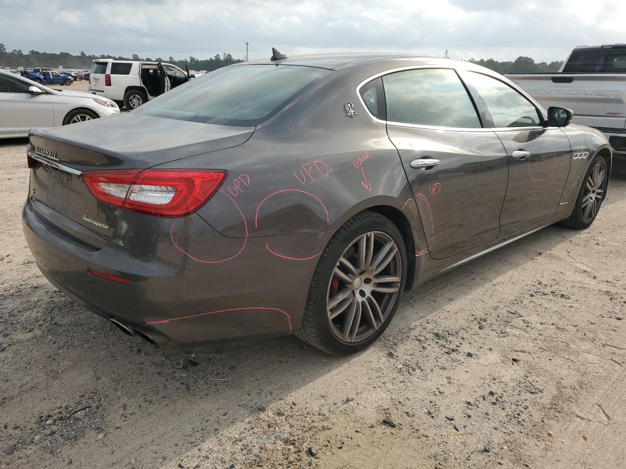 Photo 2 VIN: ZAM56RPL4H1211437 - MASERATI QUATTROPORTE 