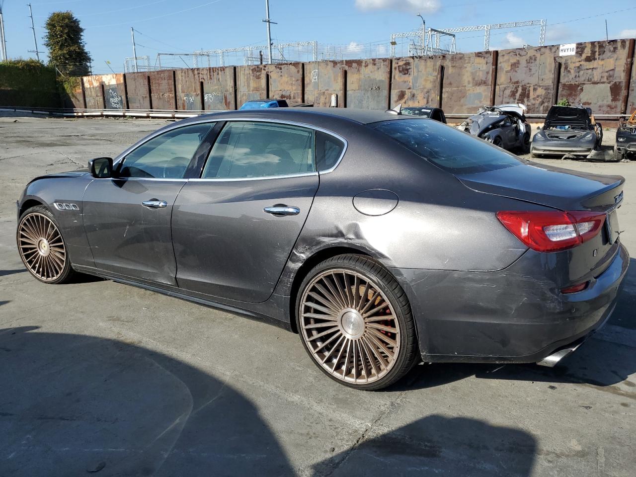 Photo 1 VIN: ZAM56RRA7F1153980 - MASERATI QUATTROPORTE 