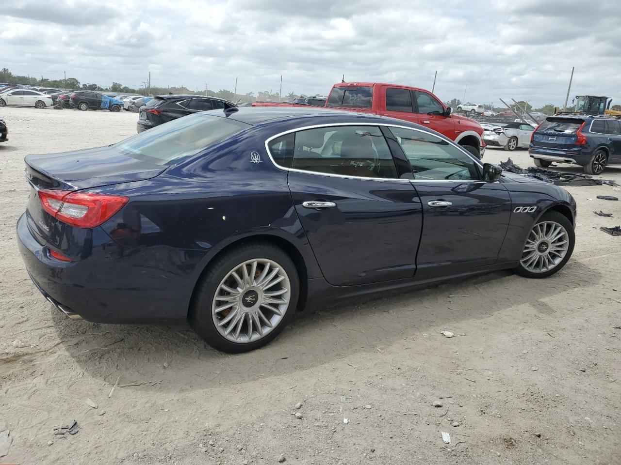 Photo 2 VIN: ZAM56RRA8F1159304 - MASERATI QUATTROPORTE 