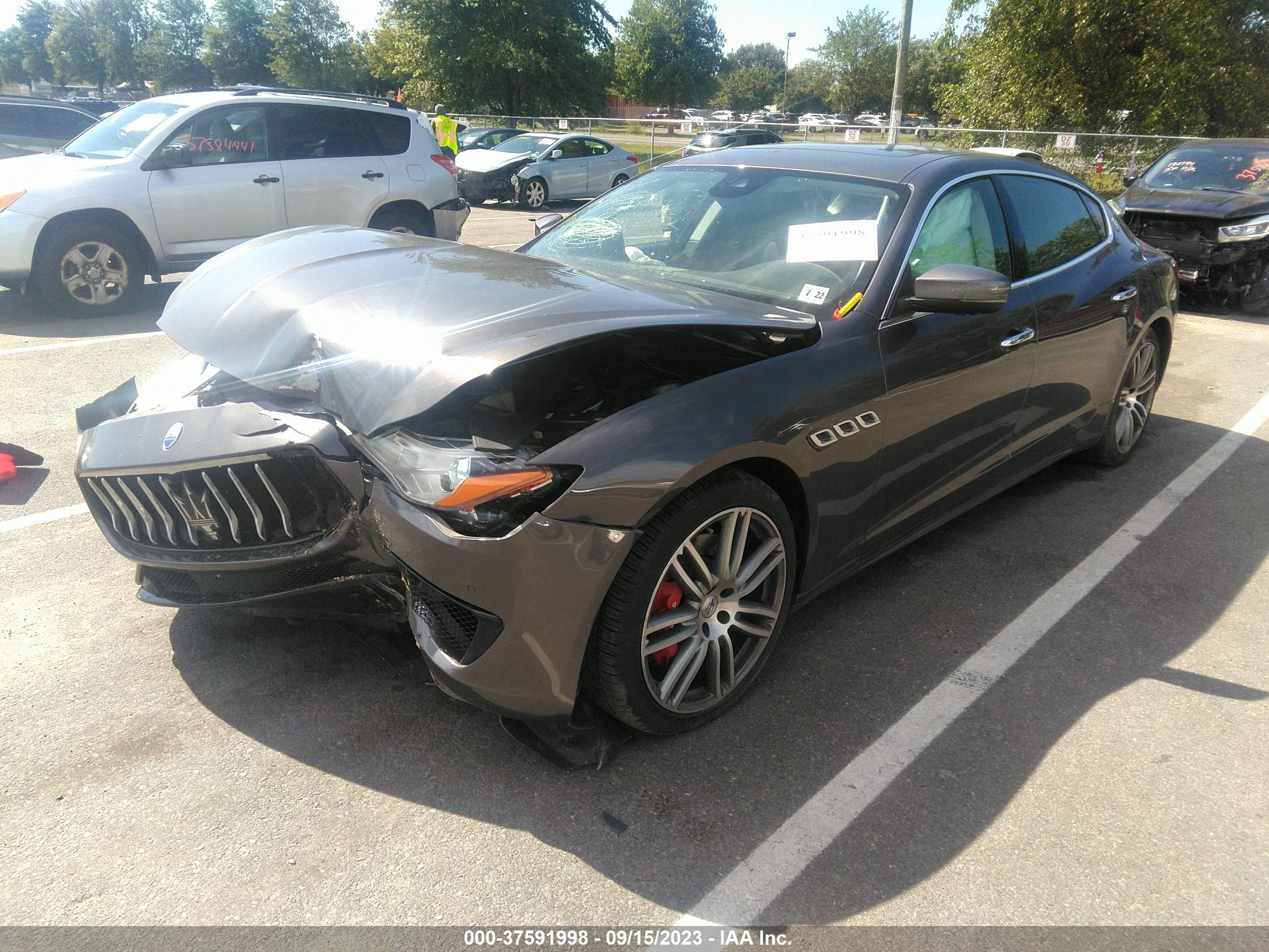 Photo 1 VIN: ZAM56RRS1H1233660 - MASERATI QUATTROPORTE 