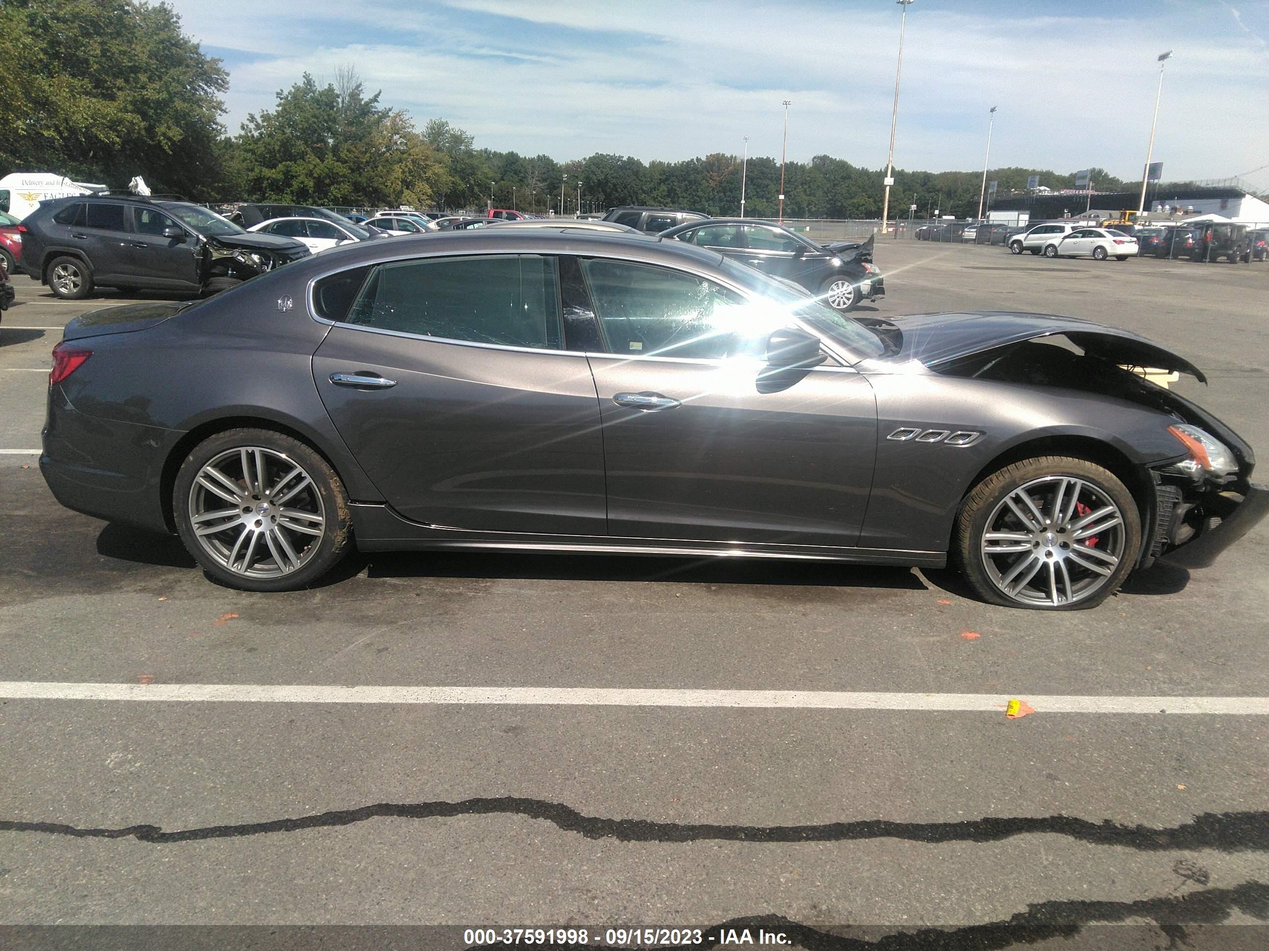 Photo 12 VIN: ZAM56RRS1H1233660 - MASERATI QUATTROPORTE 