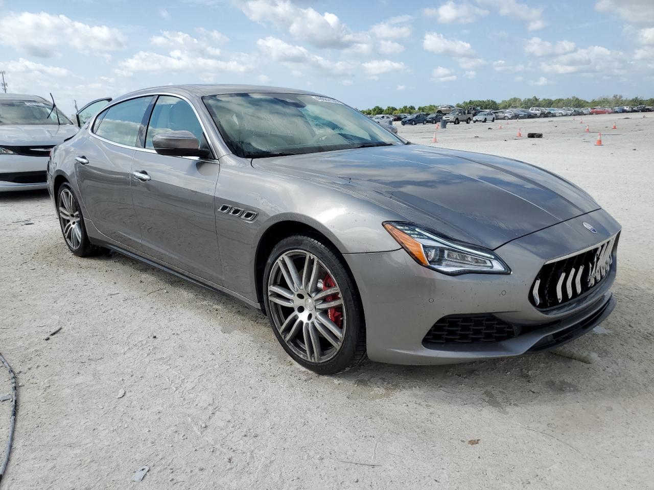 Photo 3 VIN: ZAM56YPA0J1281600 - MASERATI QUATTROPORTE 