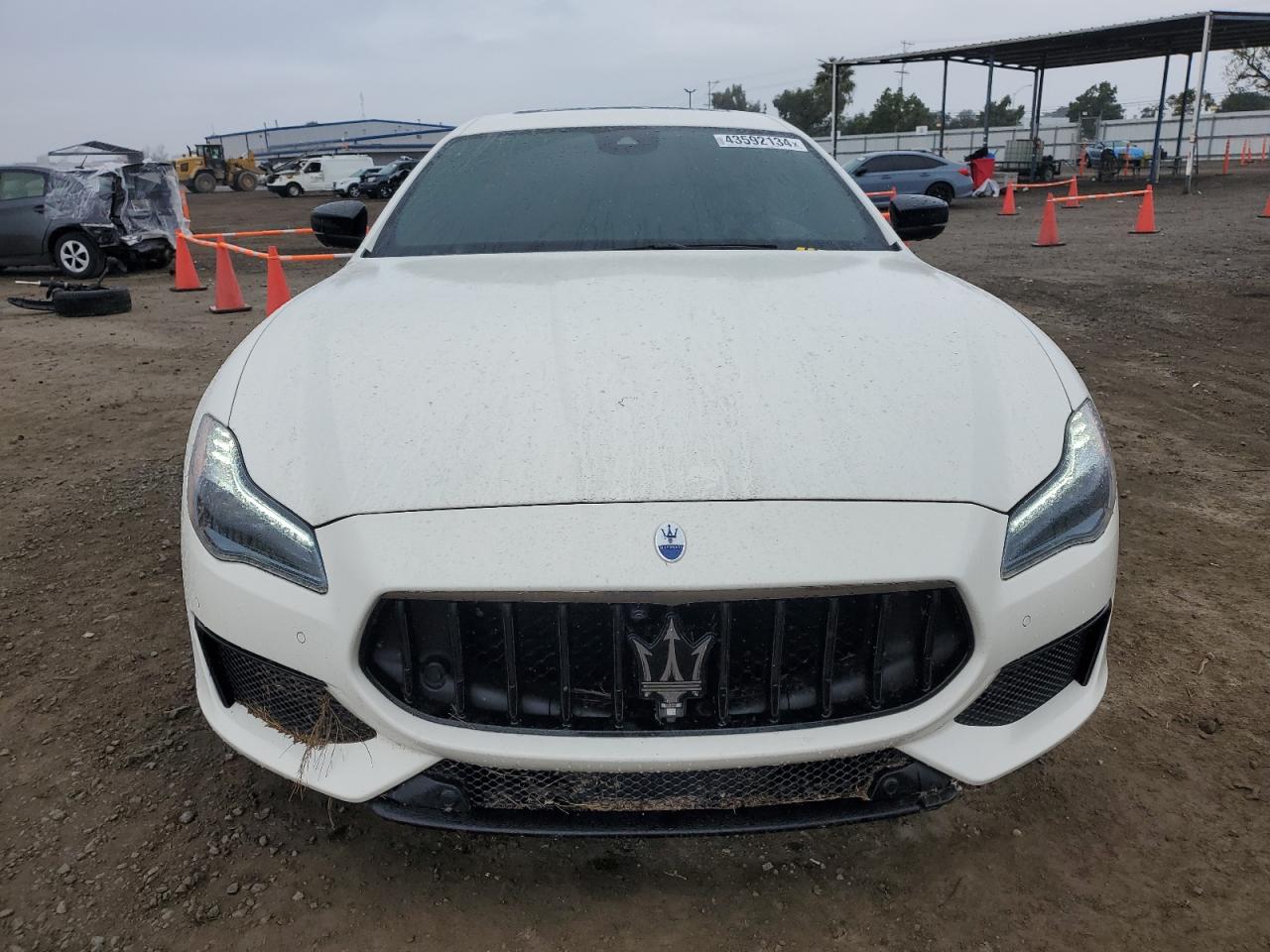 Photo 4 VIN: ZAM56YPM3N1380699 - MASERATI QUATTROPORTE 