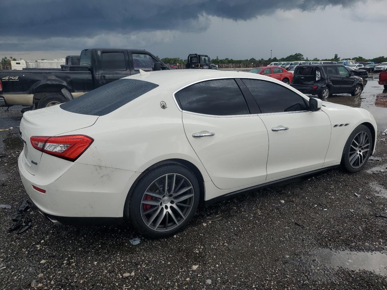 Photo 2 VIN: ZAM57RSA0G1172444 - MASERATI GHIBLI 