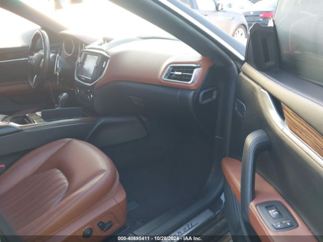 Photo 4 VIN: ZAM57RSA6G1173078 - MASERATI GHIBLI 