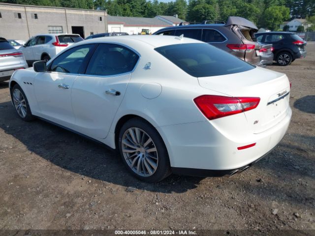 Photo 2 VIN: ZAM57RTA0F1135424 - MASERATI GHIBLI 