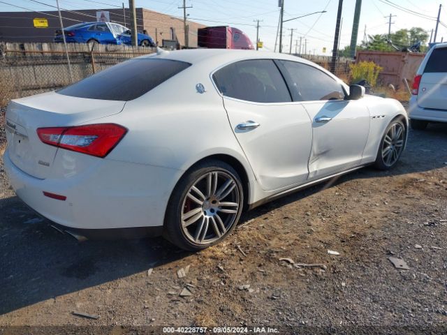 Photo 3 VIN: ZAM57RTA2F1154198 - MASERATI GHIBLI 