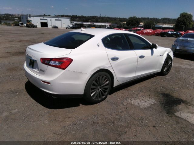 Photo 3 VIN: ZAM57RTA2H1237066 - MASERATI GHIBLI 