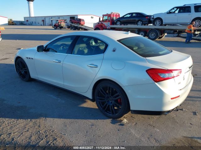 Photo 2 VIN: ZAM57RTA3F1143324 - MASERATI GHIBLI 