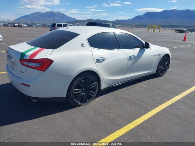 Photo 3 VIN: ZAM57RTA5G1173510 - MASERATI GHIBLI 