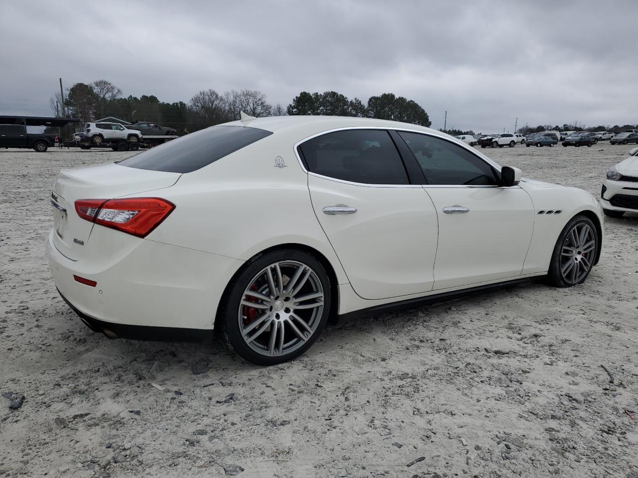 Photo 2 VIN: ZAM57RTA8E1109166 - MASERATI GHIBLI 