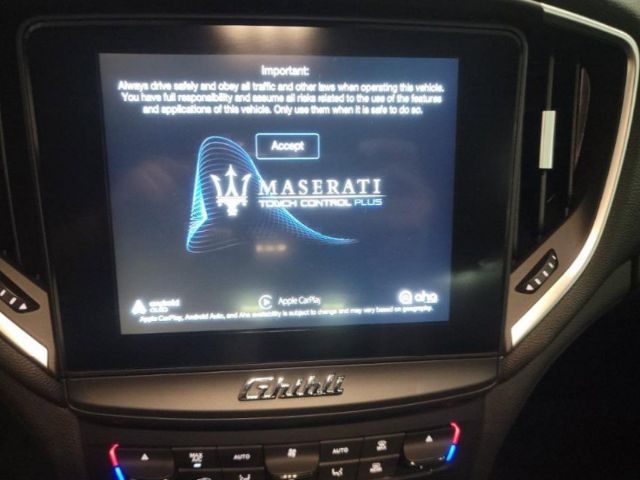 Photo 3 VIN: ZAM57XSA3K1311107 - MASERATI GHIBLI 