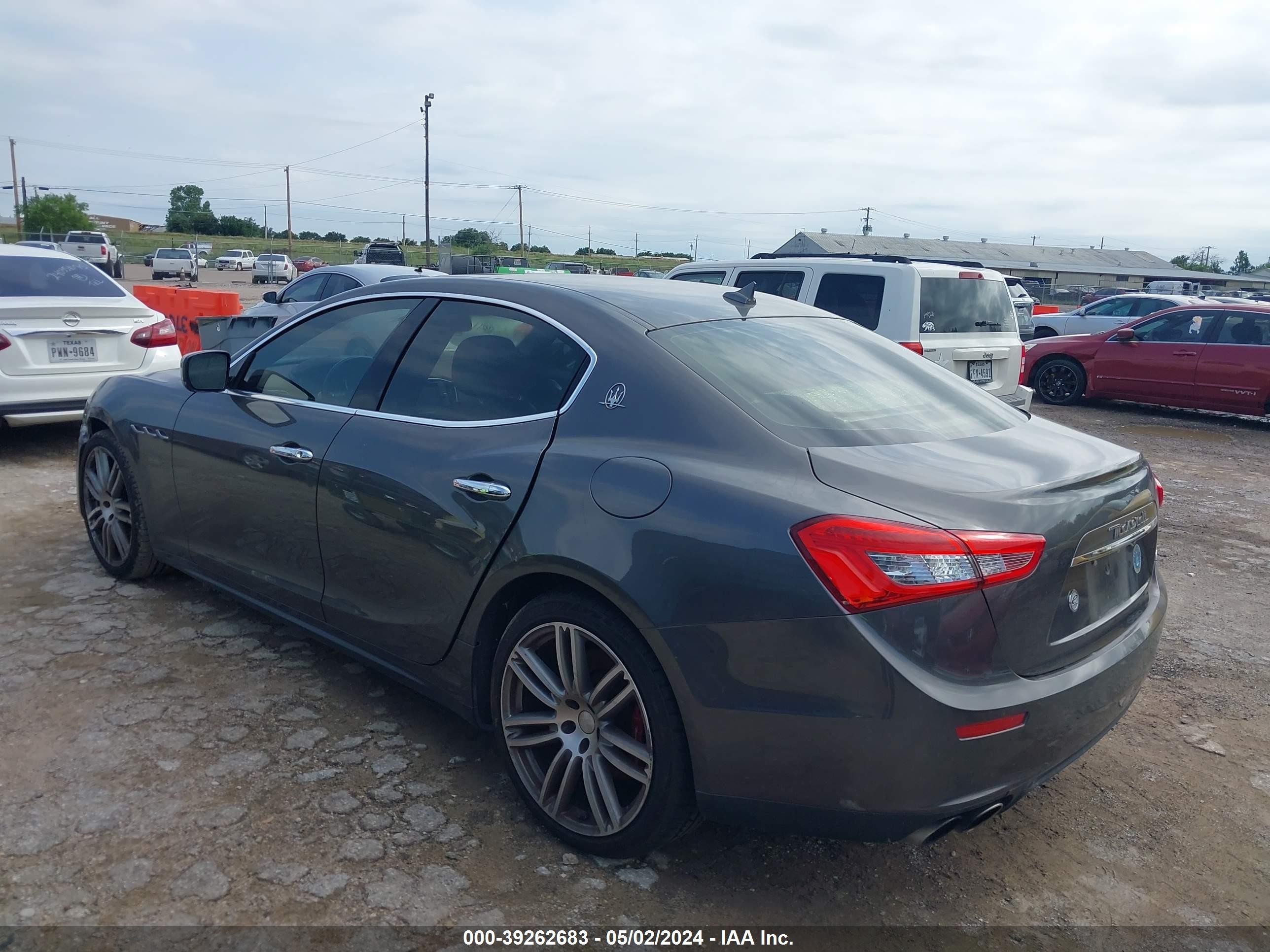 Photo 2 VIN: ZAM57XSA6F1136941 - MASERATI GHIBLI 