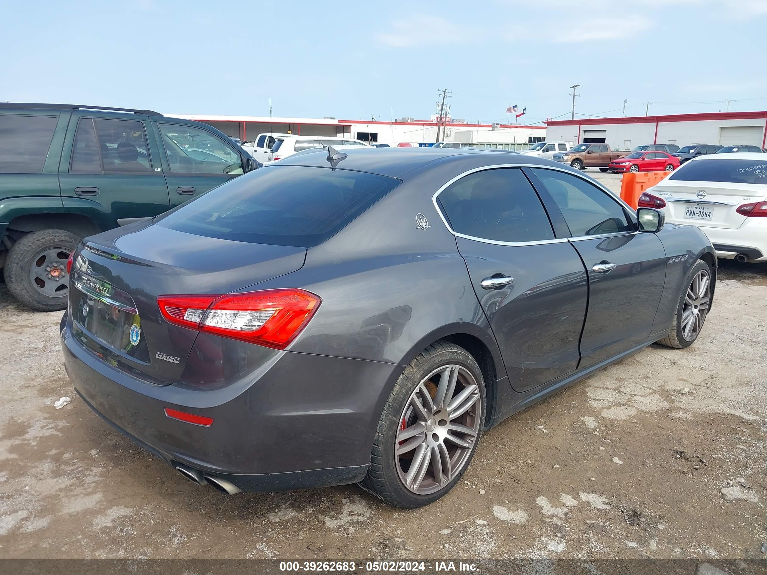 Photo 3 VIN: ZAM57XSA6F1136941 - MASERATI GHIBLI 