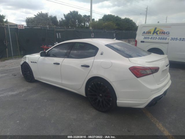 Photo 2 VIN: ZAM57XSA6G1175630 - MASERATI GHIBLI 