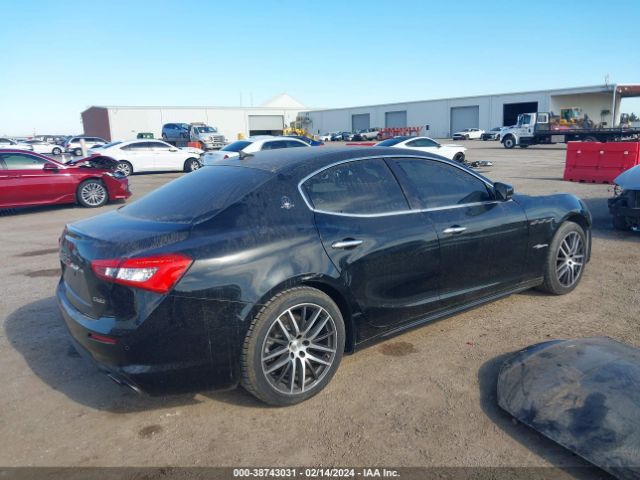 Photo 3 VIN: ZAM57XSA6J1271720 - MASERATI GHIBLI 